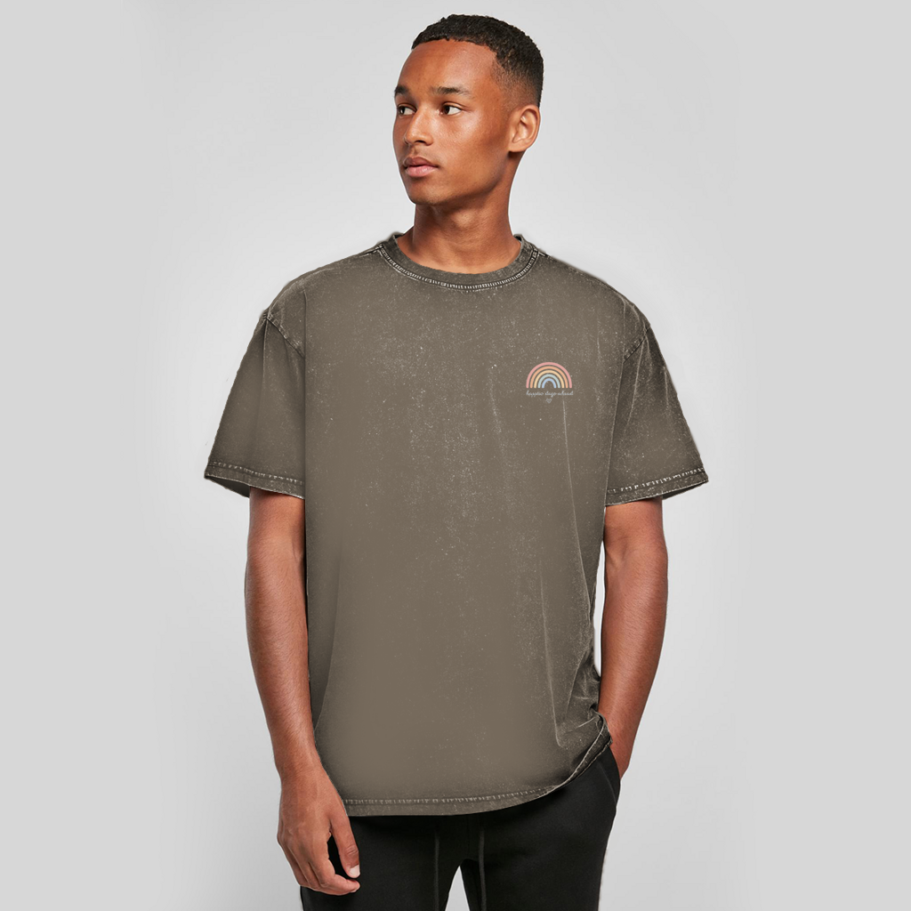 Oversize Washed T-Shirt „Happier Days Ahead“ – Acid Wash Rainbow Shirt