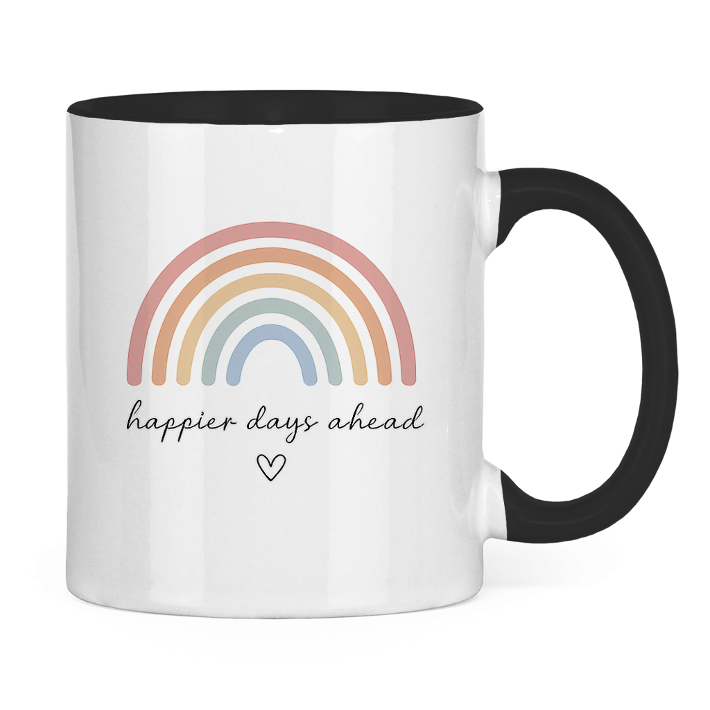 Tasse „Happier Days Ahead“ – Zweifarbige Keramiktasse mit Rainbow Design & positivem Motiv