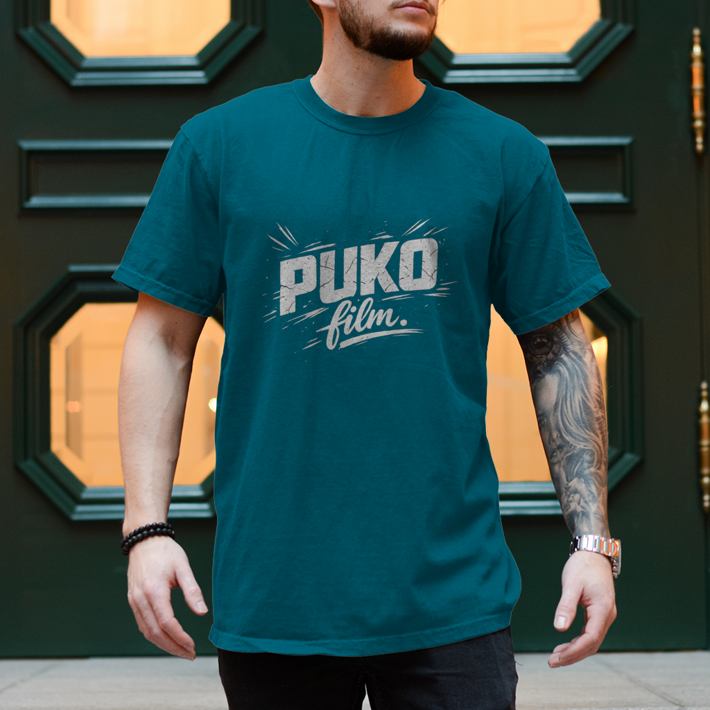 Herren T-Shirt „Puko Film“ – Balkan Humor Shirt