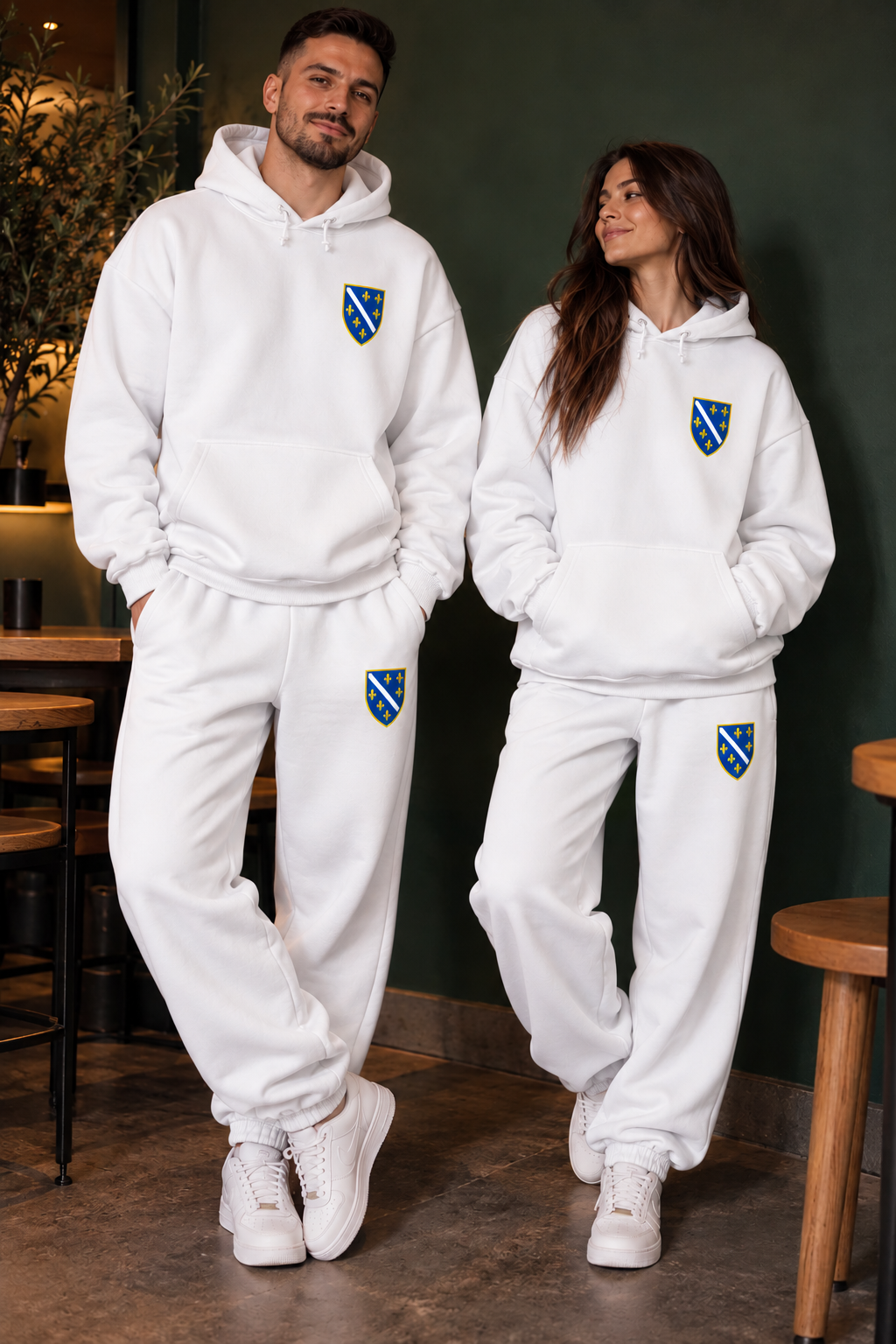 Bosnien Oversize Set – Unisex Hoodie & Fluffy Sweatpants | Wappen links